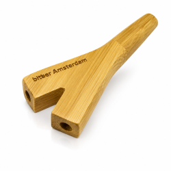 Bitbar Amsterdam Pipe en bois double disponible sur CBD GARDEN, boutique spécialisée en CBD et accessoires fumeurs premium.